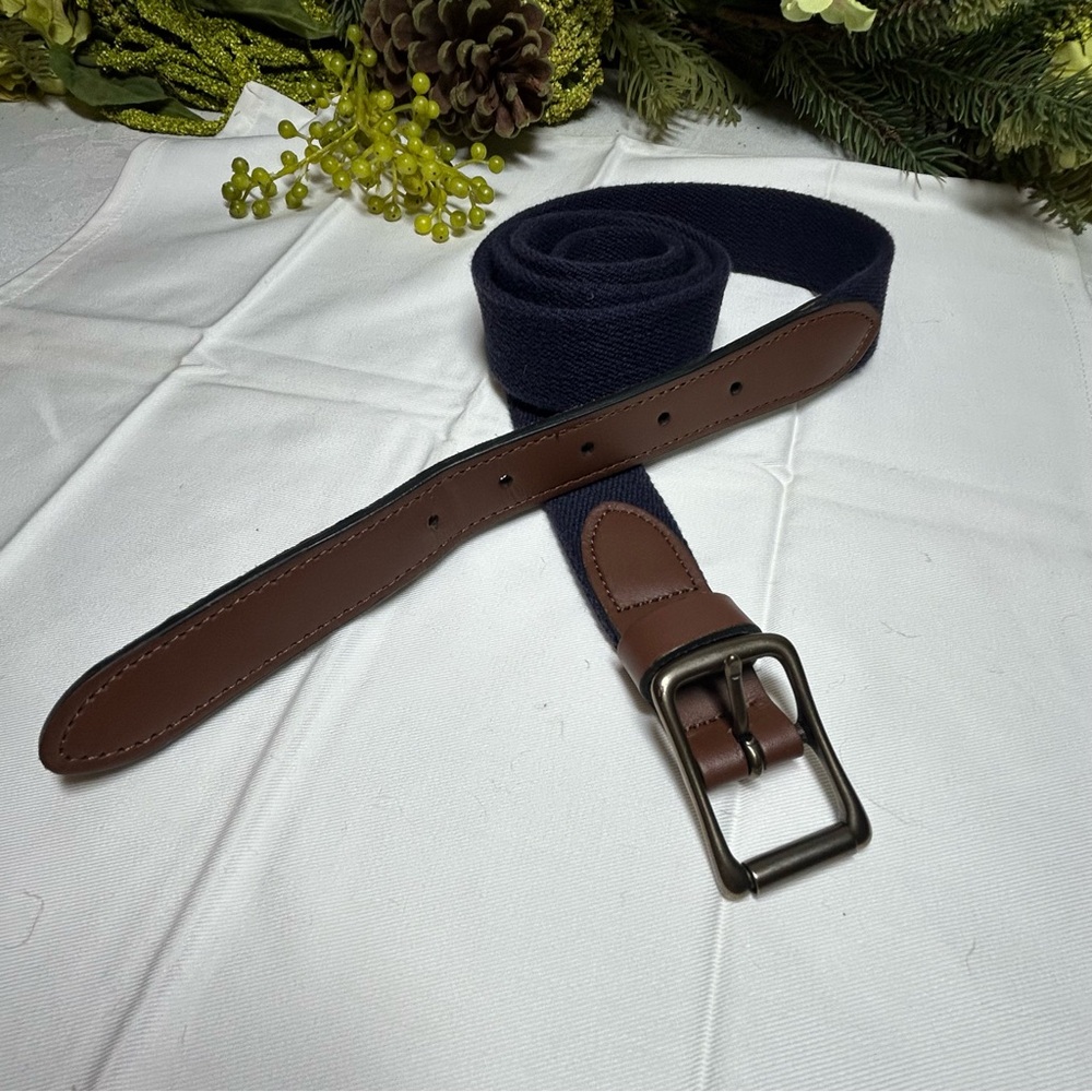 Lands’ End navy blue stretch belt men’s US Size 48
